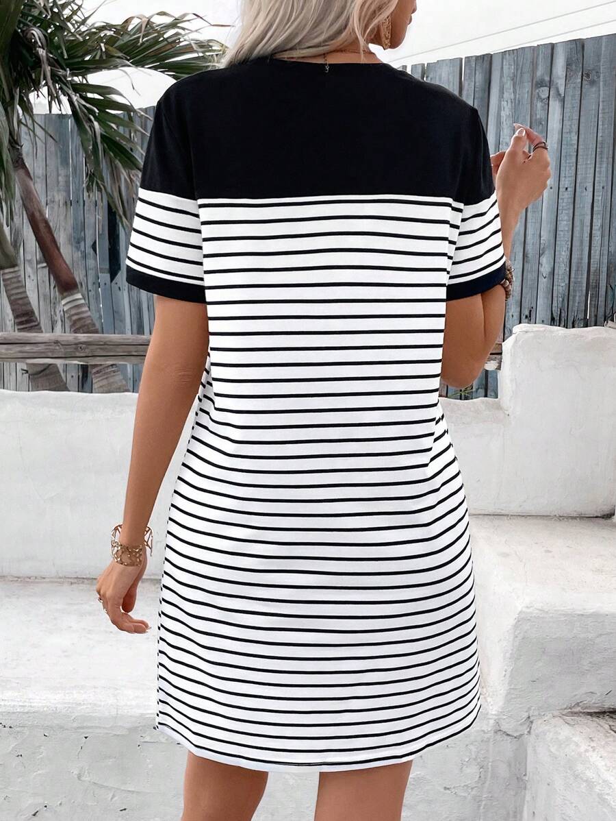 Dorte™ | Casual Striped Dress with Heart Patchwork Print