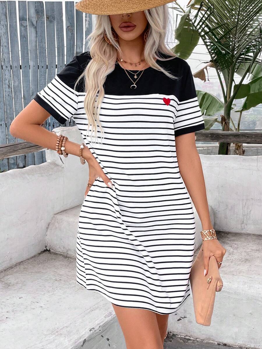 Dorte™ | Casual Striped Dress with Heart Patchwork Print