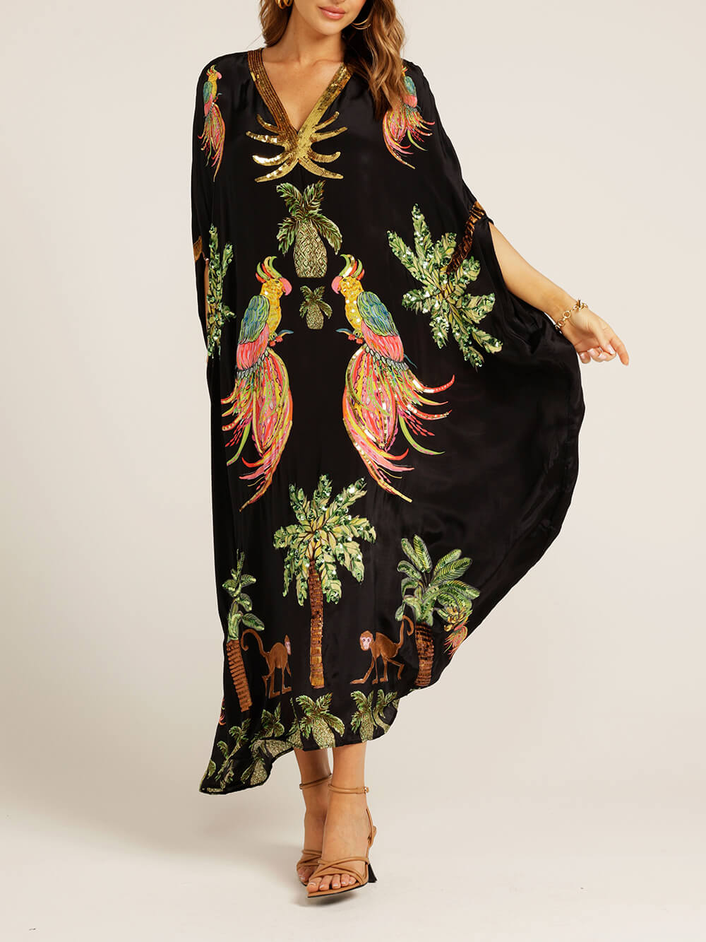 Robe unique à manches tombantes