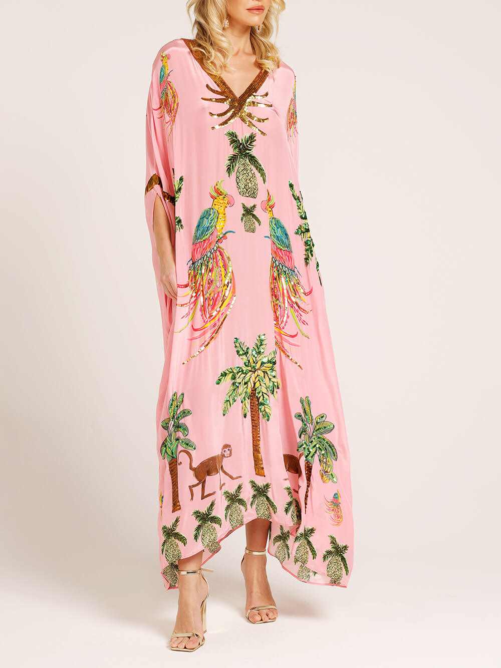 Robe unique à manches tombantes