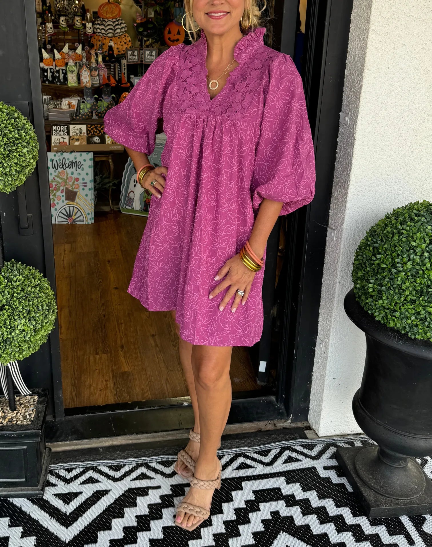 Dorte™ |Short Jacquard Dress with Puff Sleeves