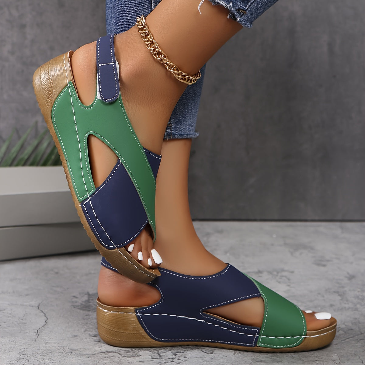 Monica | Ultra comfortable orthopedic sandals