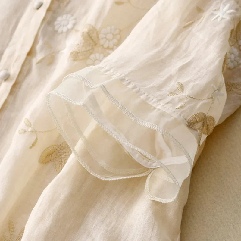 Dorte™ | Embroidered Blouse