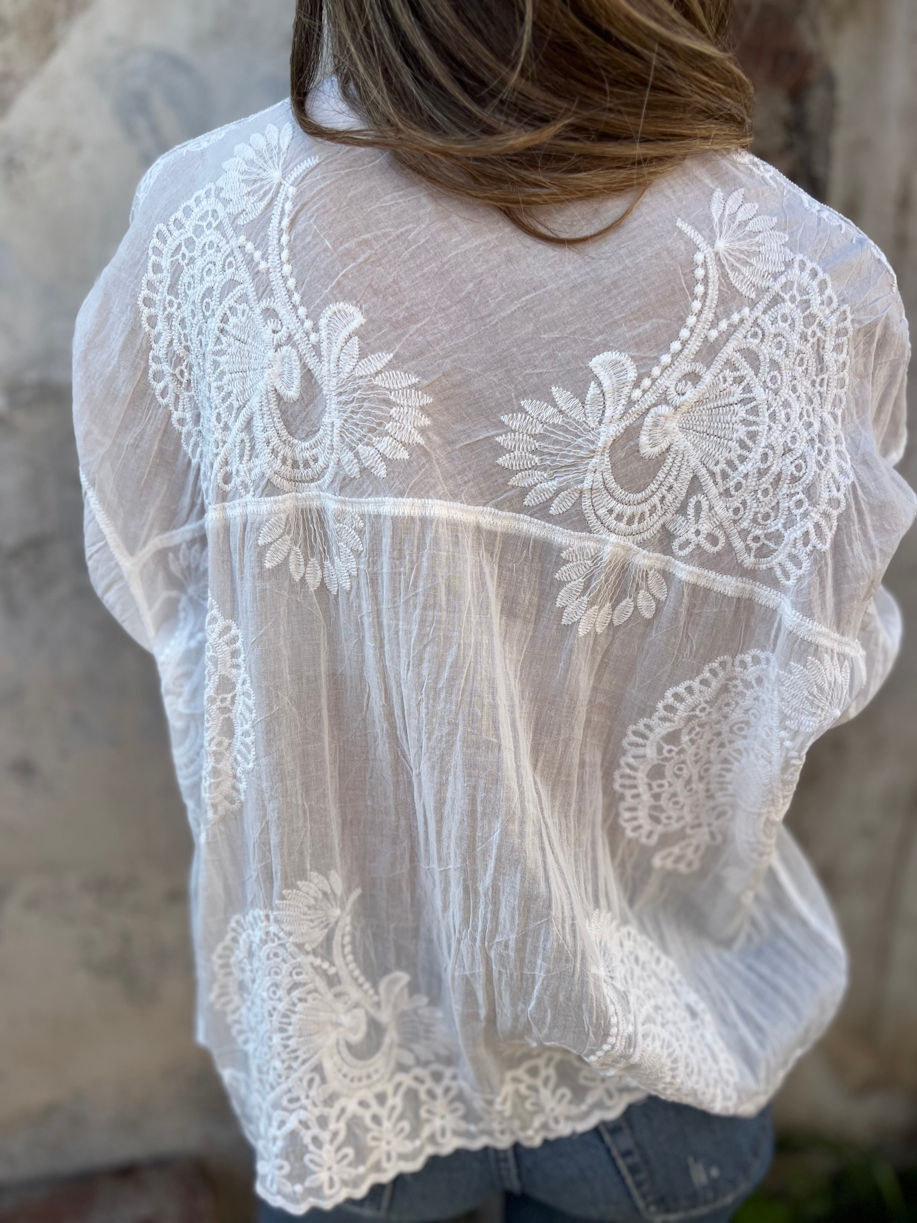 Dorte™ | Elegant Embroidered Lace Blouse
