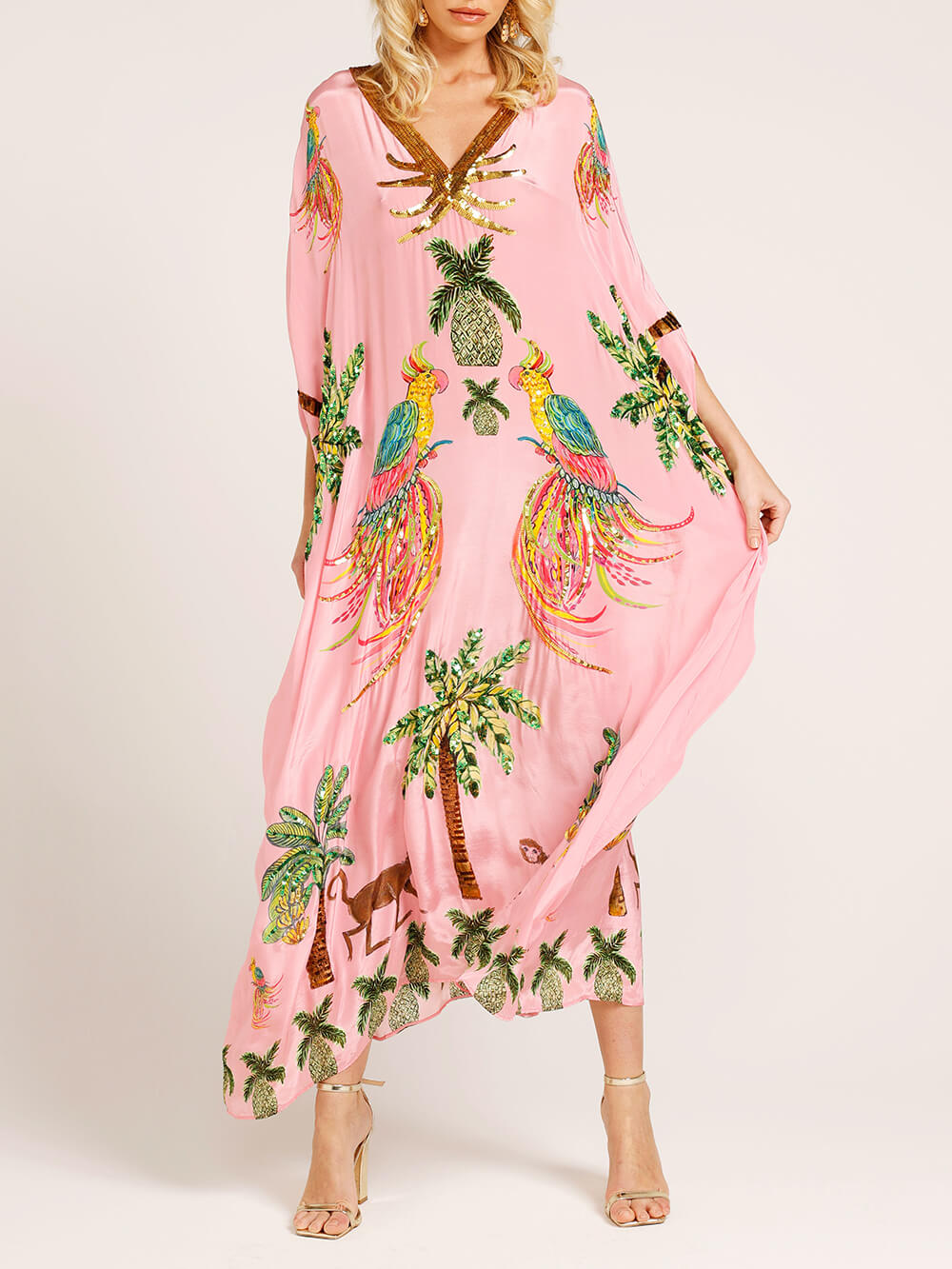 Robe unique à manches tombantes