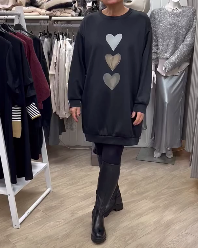 Dorte™ | Women's Heart Printed Long Sleeve Sweatshirt