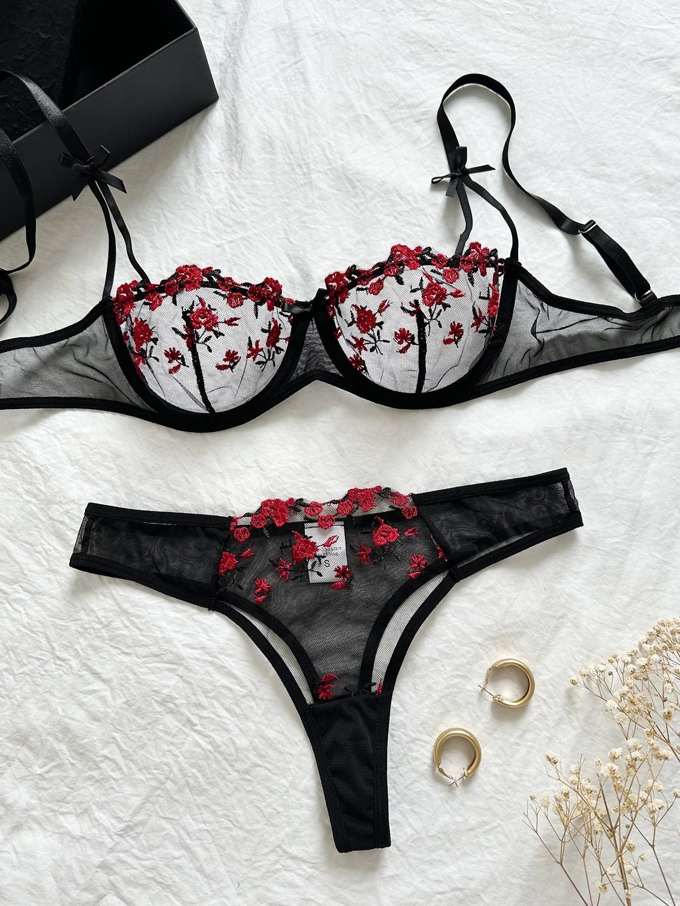 Lola™ | Ensemble de lingerie française