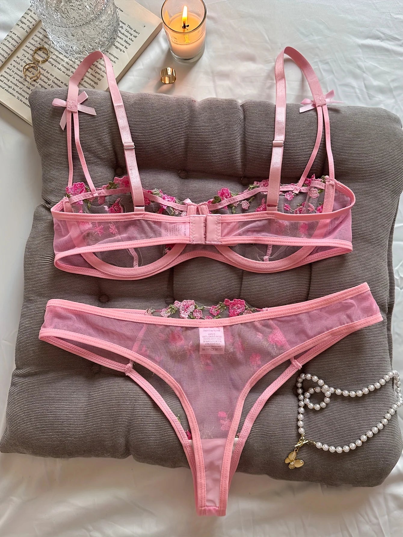 Lola™ | Ensemble de lingerie française