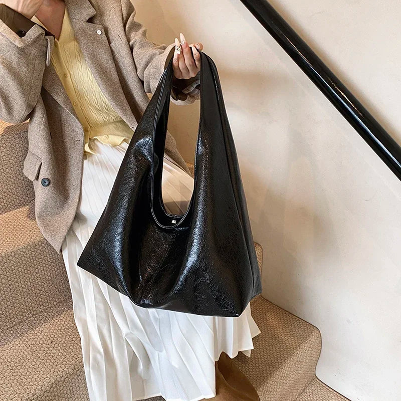 The Larg Bella Shoulder Bag
