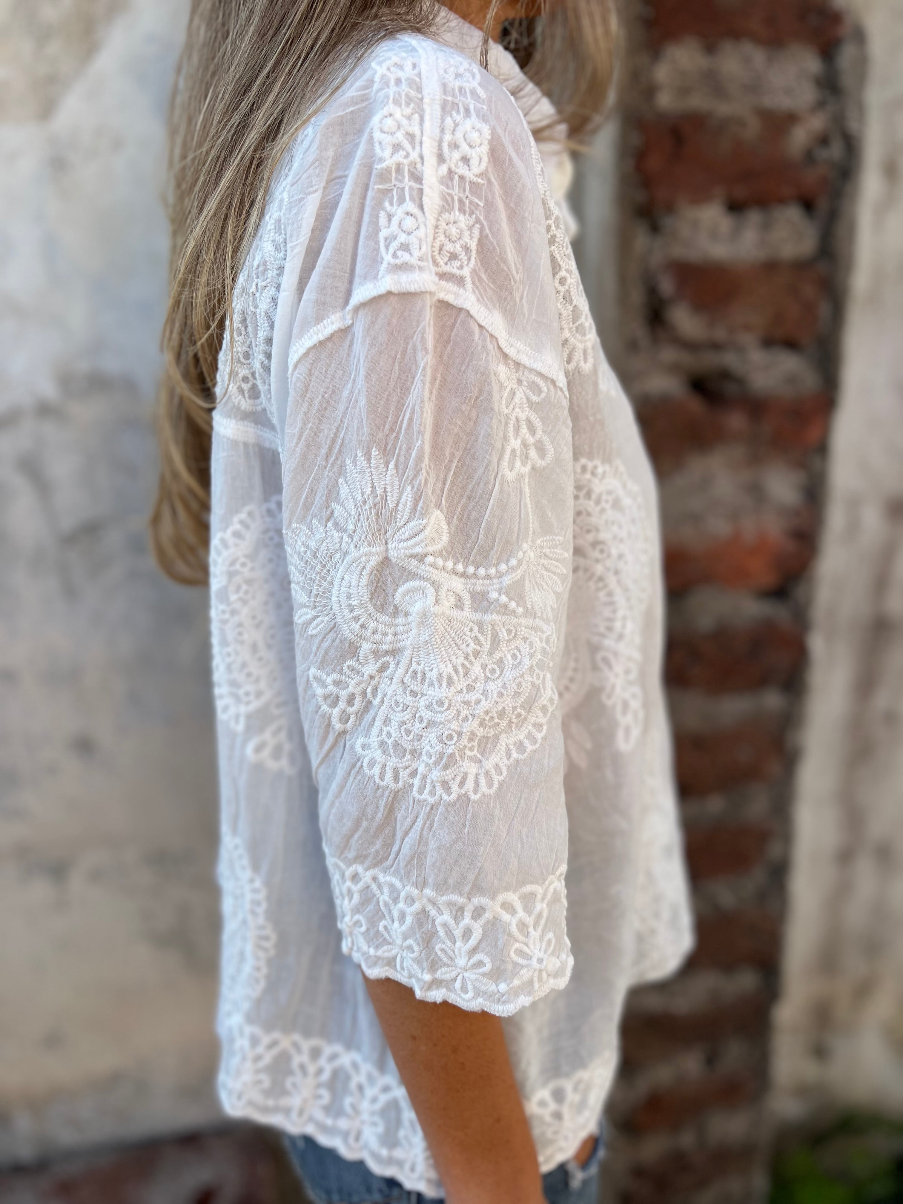 Dorte™ | Elegant Embroidered Lace Blouse