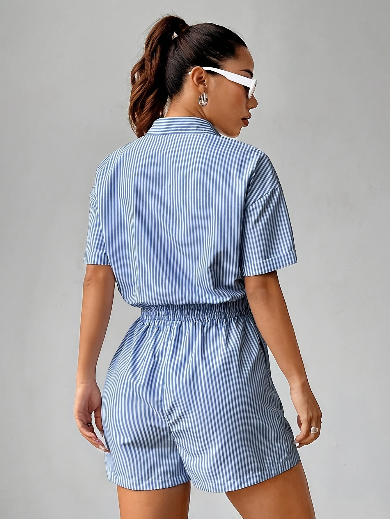 Freya™ | Stripete Skjortejumpsuit med Snøring