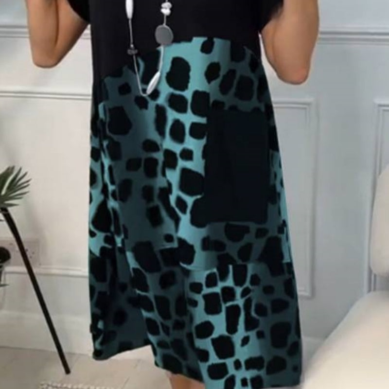 Dorte™ | Loose printed dress with round neck and short sleeves